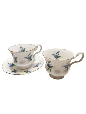 Vintage Royal Albert Bone China Tea Cups & Saucer Blue Floral Pattern Gold Trim
